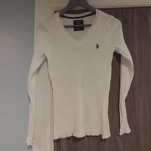 Cable v neck sweater preppy